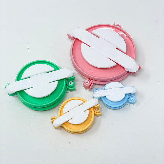 Pom Pom Makers (4)