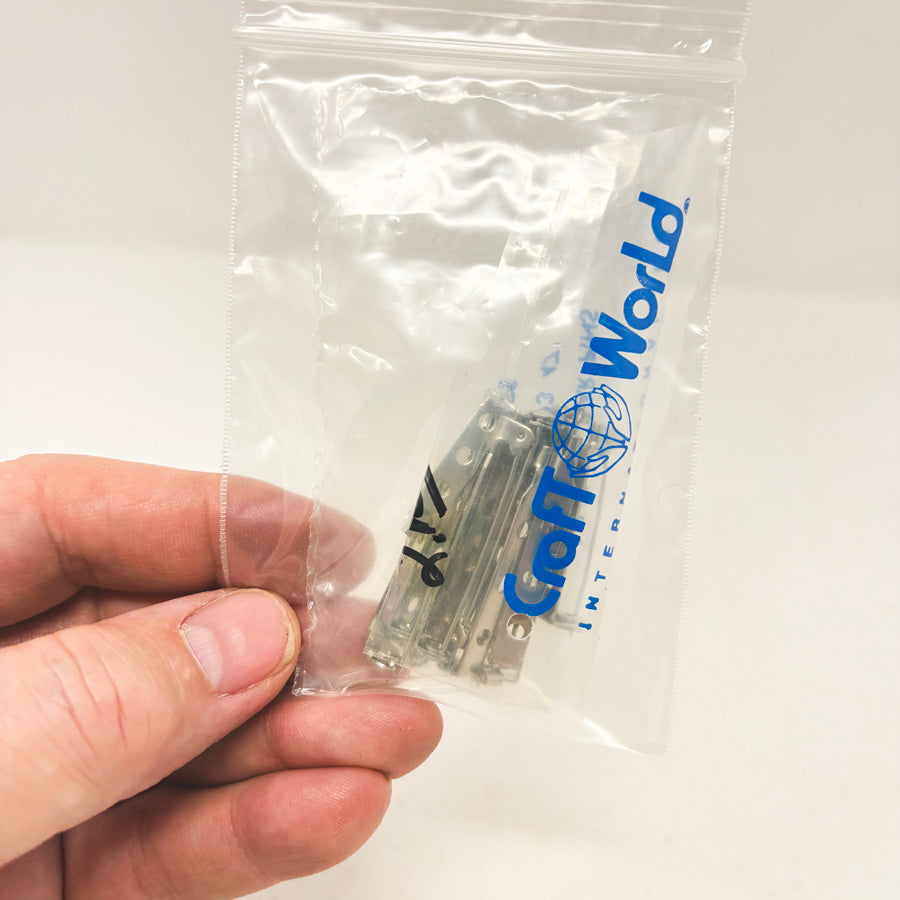Craft World 1.5" Bar Pins