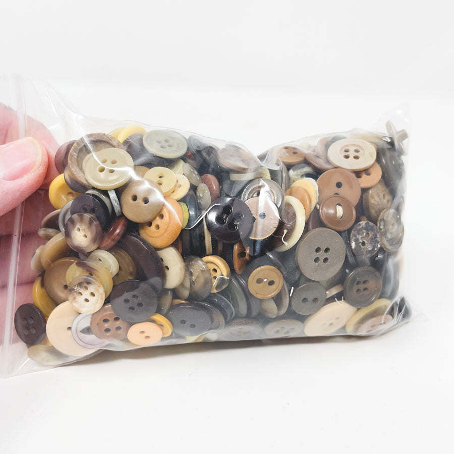 Vintage Buttons--Bag of Coffee & Cream