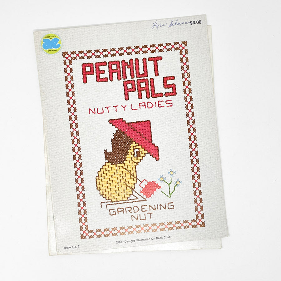 Vintage Cross Stitch Pattern - 1970s - Peanut Pals (2)