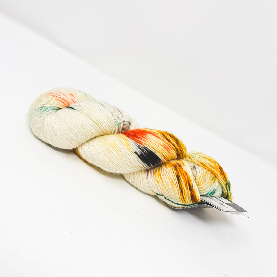 Oeste – Madelinetosh Tosh Merino Light Yarn
