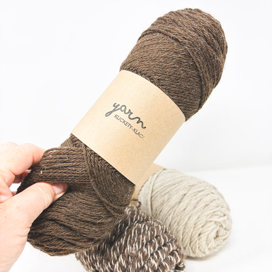 Neutral Wool/Wool Blend Yarn - No Label (1)