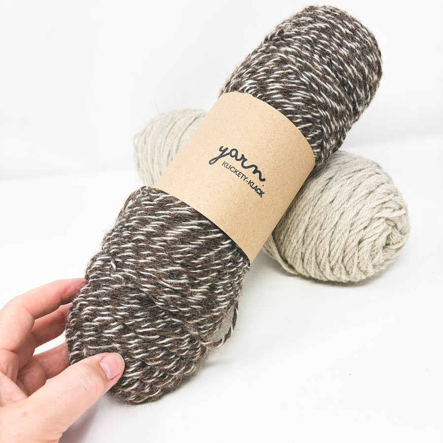 Neutral Wool/Wool Blend Yarn - No Label (1)