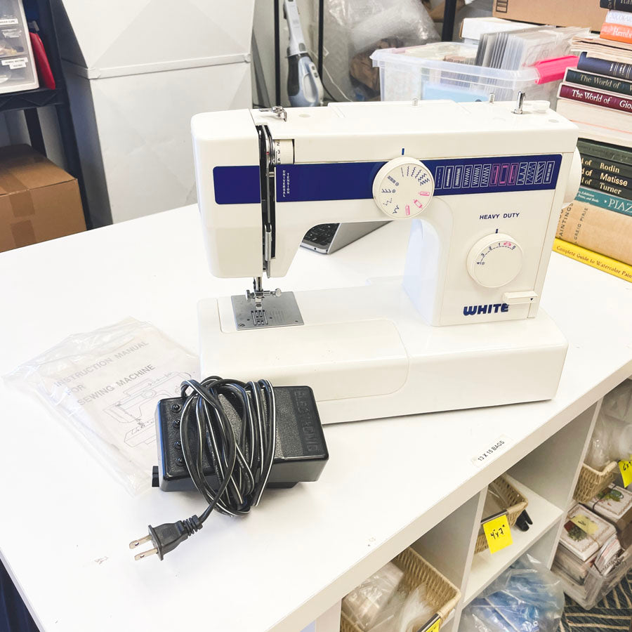 White 1866 Heavy Duty Sewing Machine