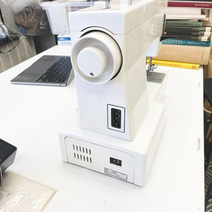 White 1866 Heavy Duty Sewing Machine
