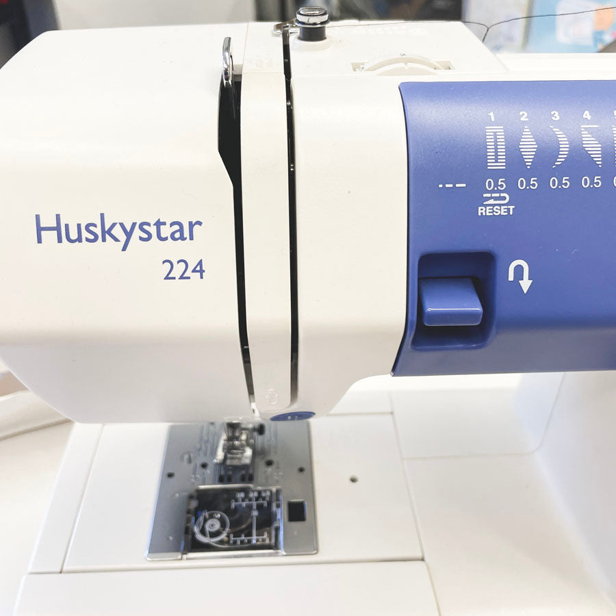 Huskystar Model 224A Sewing Machine