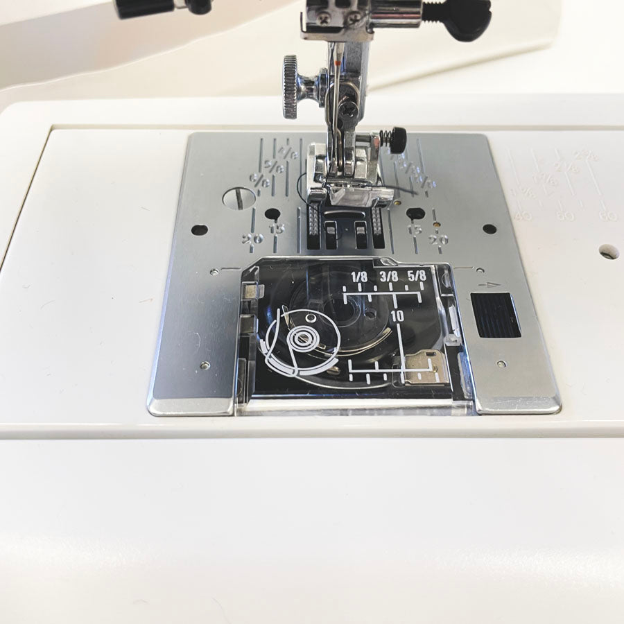 Huskystar Model 224A Sewing Machine