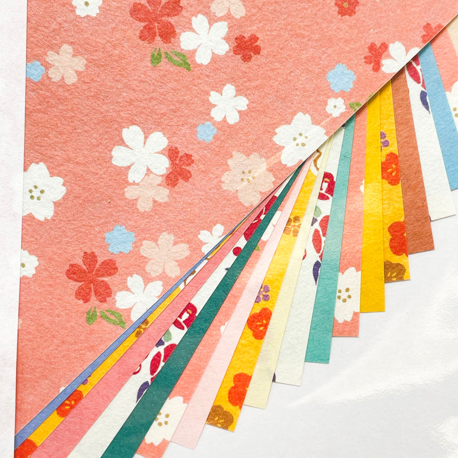 NEW // Washi Origami Paper – Mini Floral Patterns (Chiyogami, 100 Sheets)
