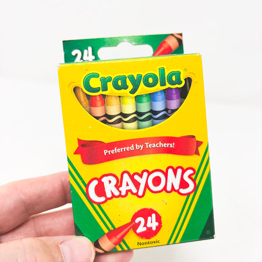 24 Crayola Crayons