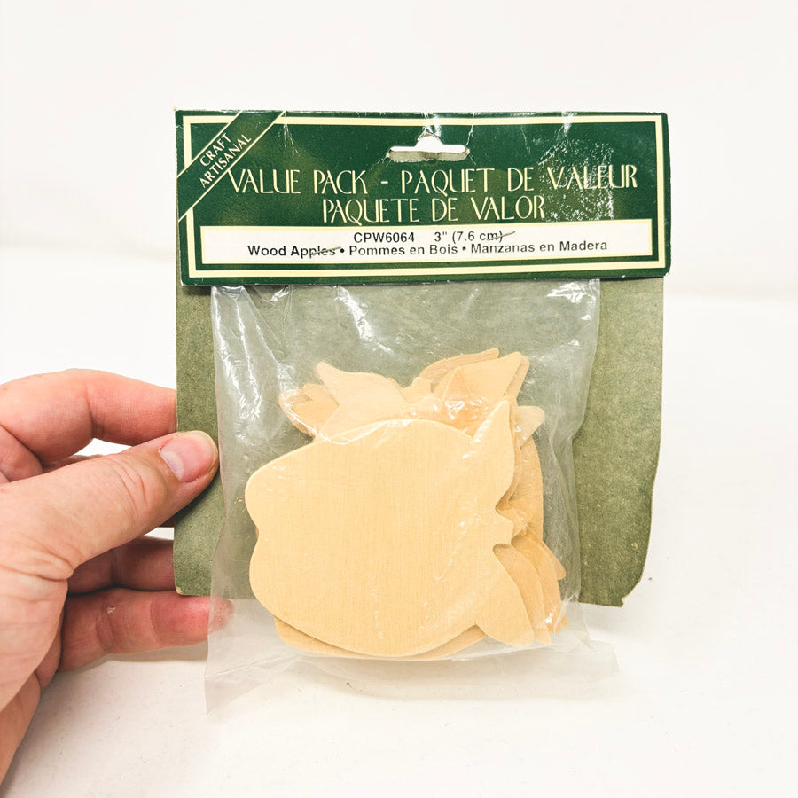 Pack of 3" Wood Apples