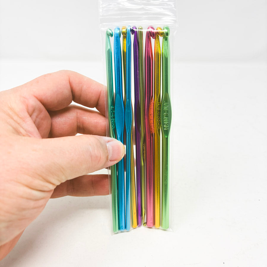 9 Piece Aluminum Crochet Hook Set