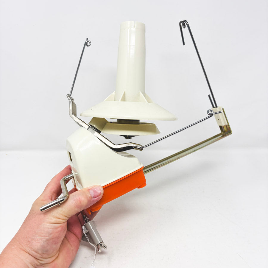 Dual Arm Manual Yarn Winder