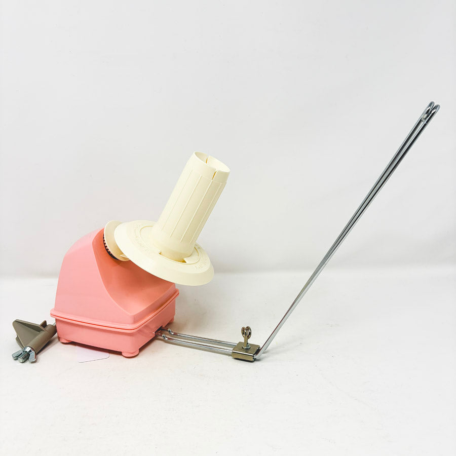Vintage Daruma Home Twister Yarn Winder