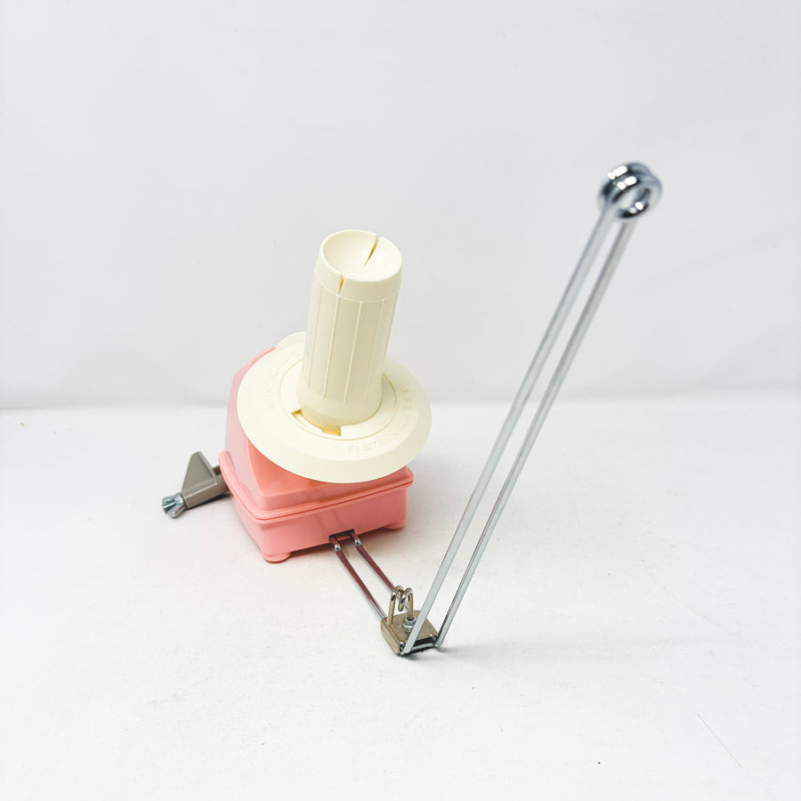 Vintage Daruma Home Twister Yarn Winder
