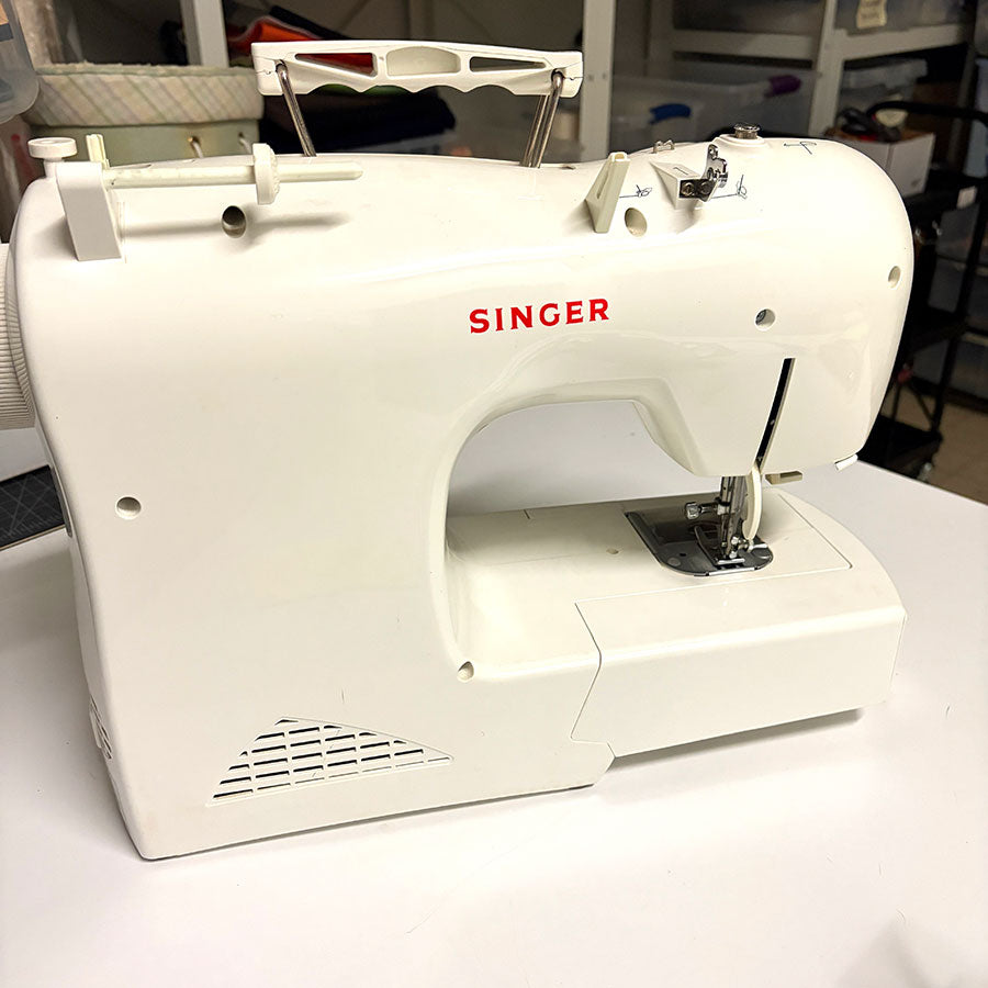 Singer Model 4210 Sewing Machine