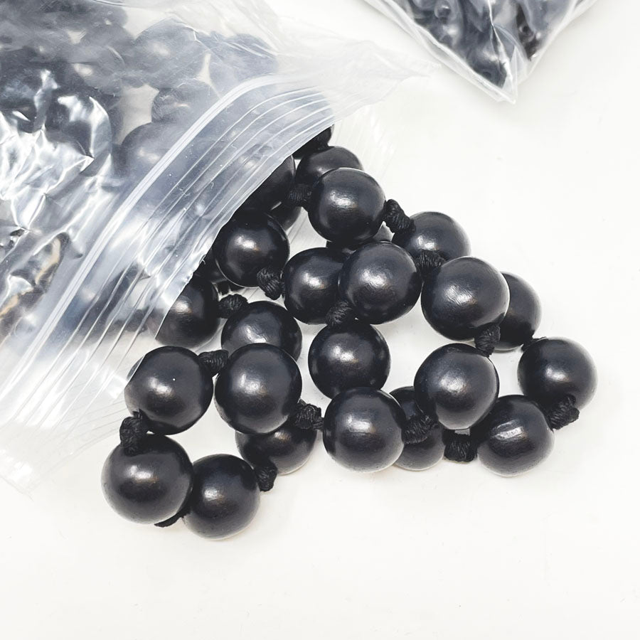 Black Wood/Imitation Wood Round Beads (1)