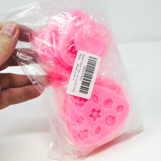 Bundle of 8 Floral Themed Silicone Molds