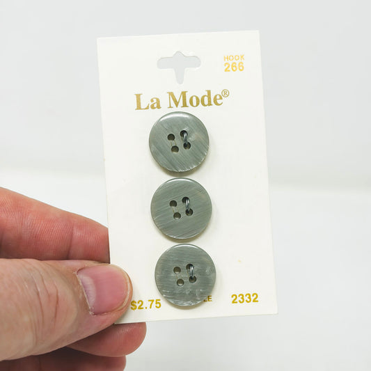 La Mode Gray 3/4" Buttons