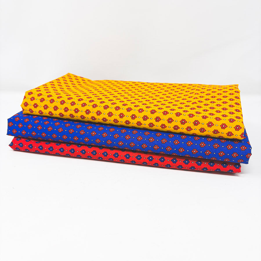 Minimalist Floral Cotton Fabric (1)