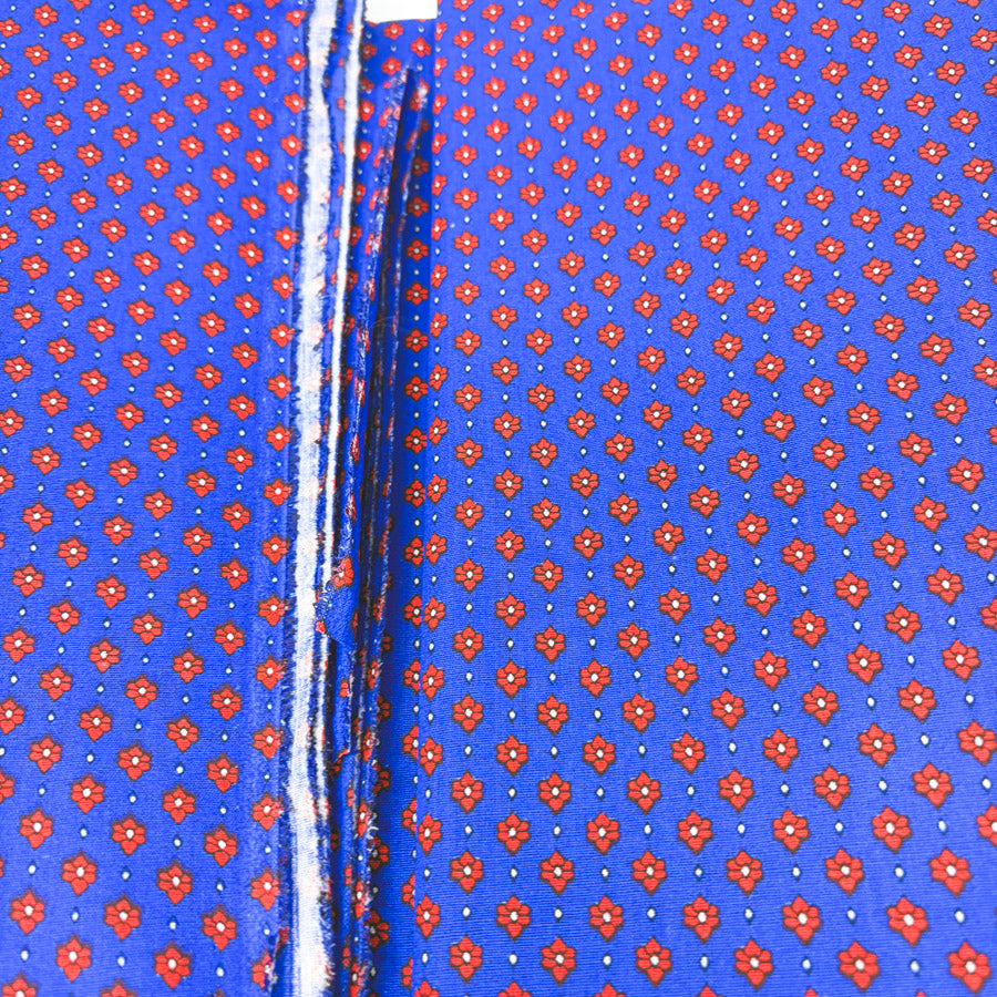 Minimalist Floral Cotton Fabric (1)