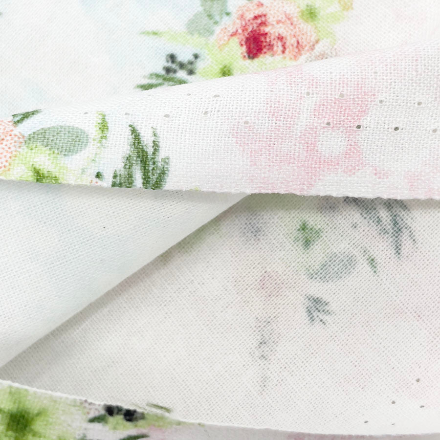 44" x 55" Cotton Blend Bouquet Fabric