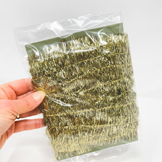 Thin Gold Tinsel Pack