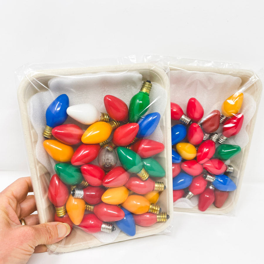 Tray of C7 Christmas Bulb Replacements (1)