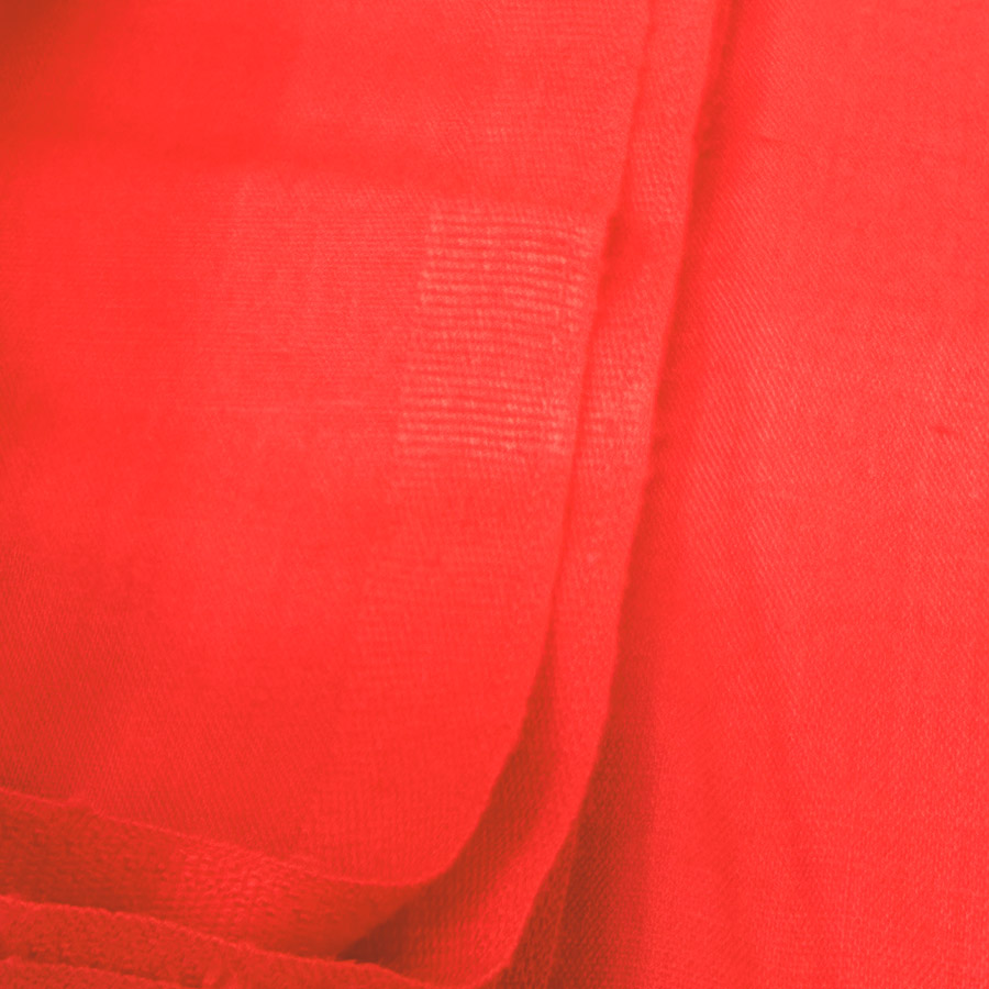 2.5 Yds x 44" Red Loose Woven Cotton Fabric