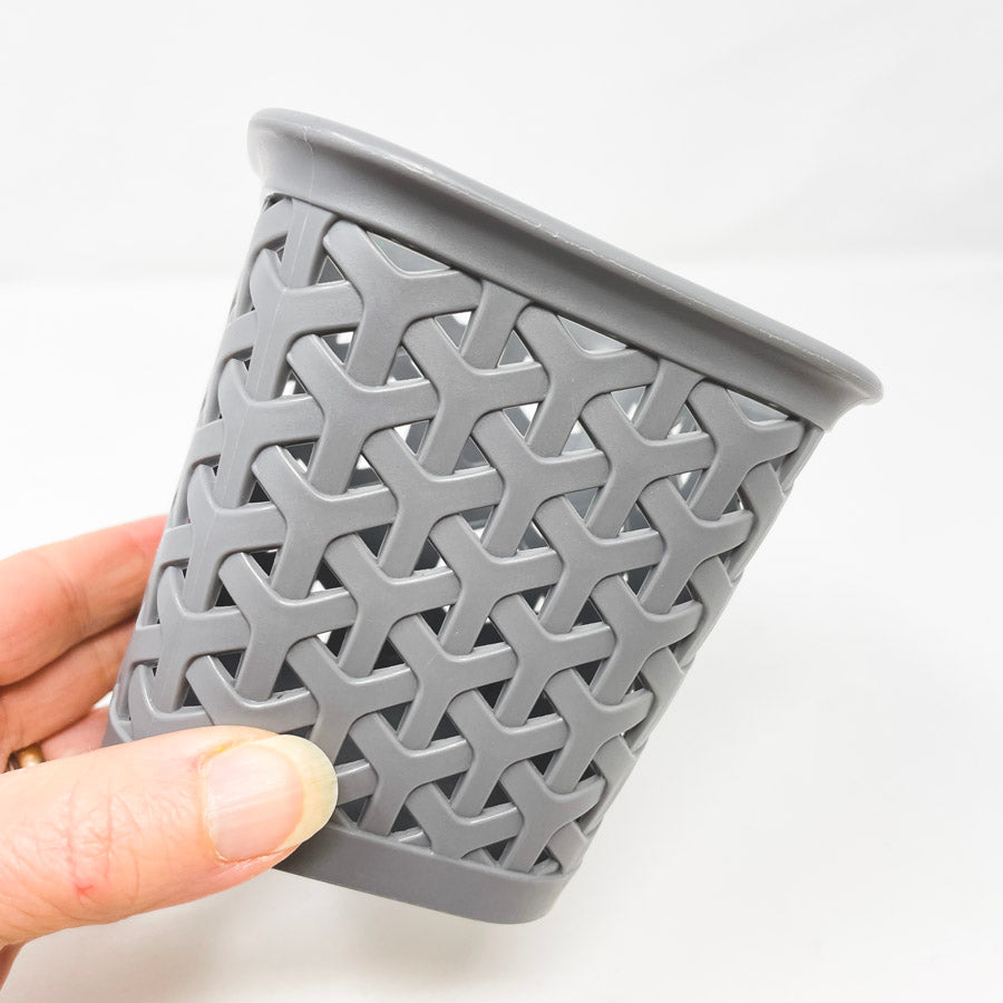 Gray Plastic Woven Pencil Cup