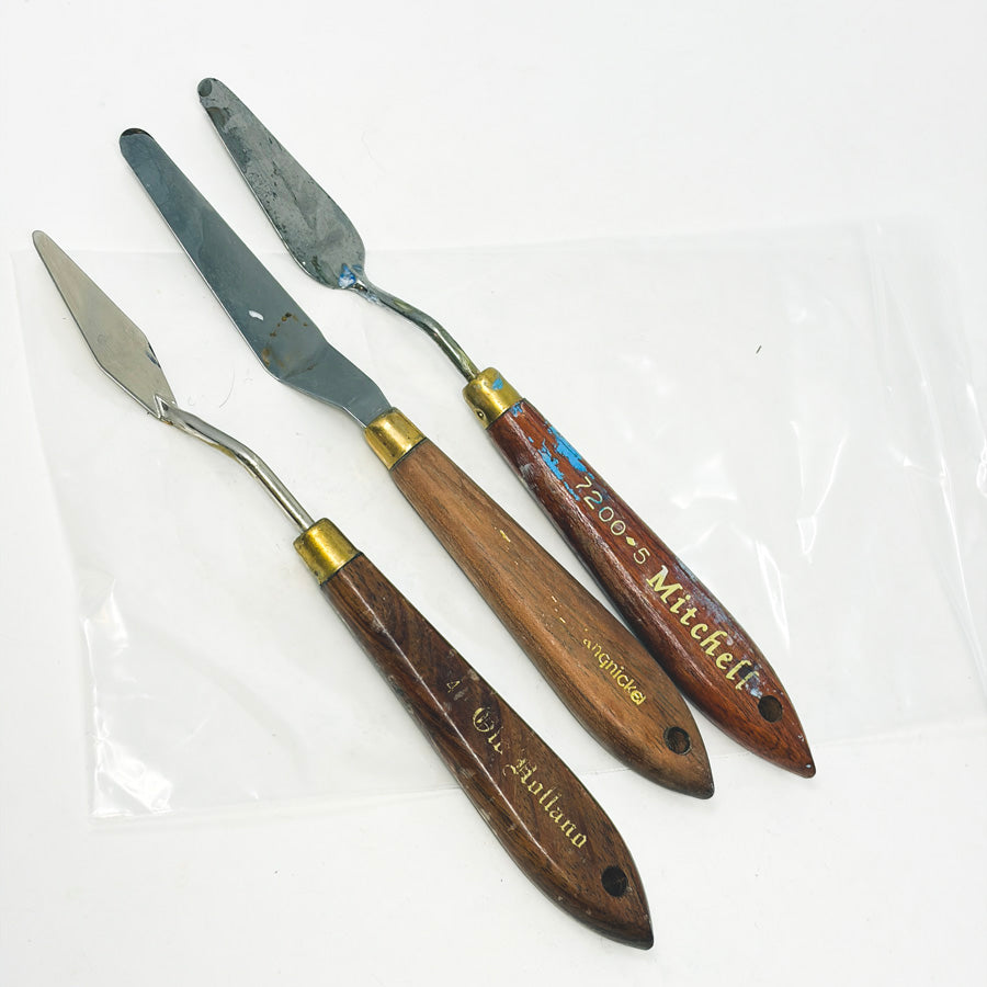 Three Palette Knives  – Old Holland/Mitchell/Langernickle