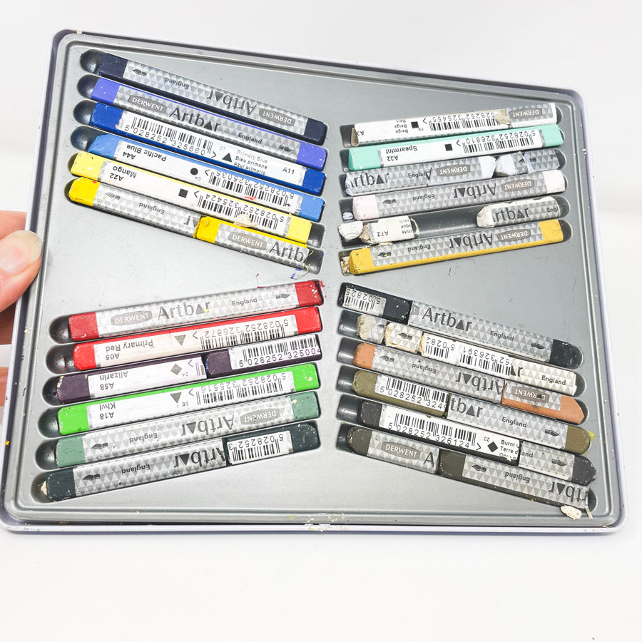 Derwent 24 Artbar Water Soluble Wax Bars