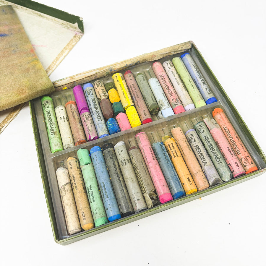 Vintage Royal Talens Rembrandt Soft Pastels
