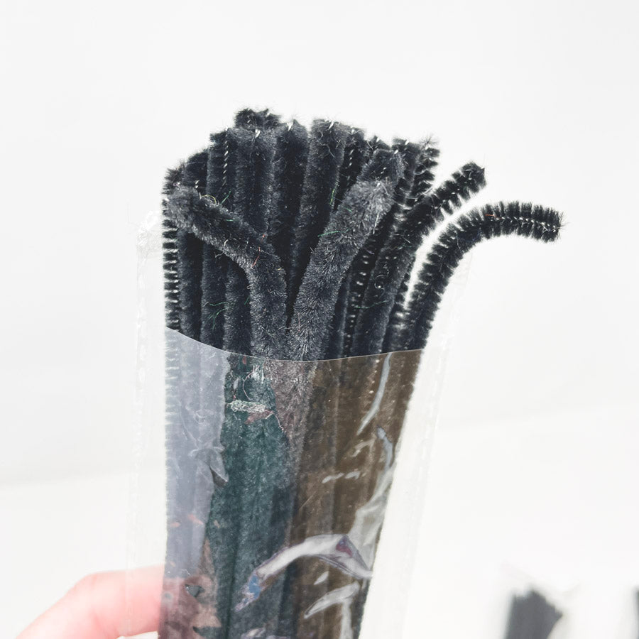 Black Pipe Cleaners (1)