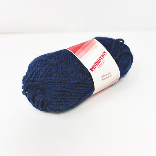 Promotion Acrylic Yarn in Navy