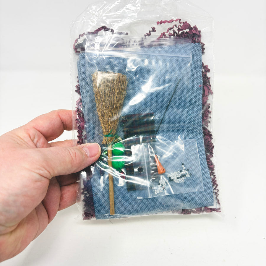 Lizzie*Kate "Snow" Special Edition Cross Stitch Kits