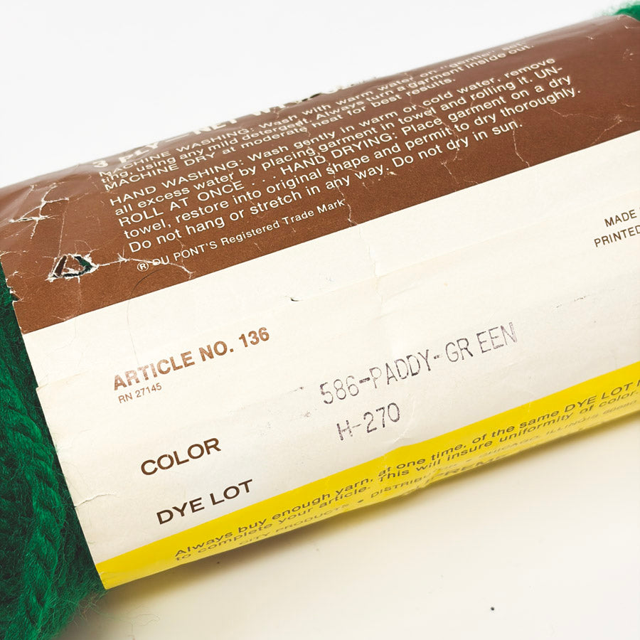 Majesty Bulky Craft Acrylic Yarn in Paddy Green