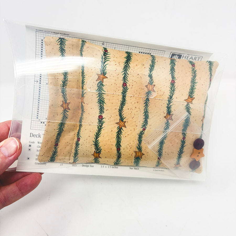 Heart in Hand "Deck the Halls" Cross Stitch Kit