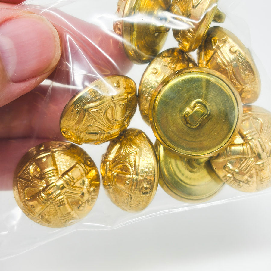 10 ct Decorative Large Gold Shank Buttons (1)
