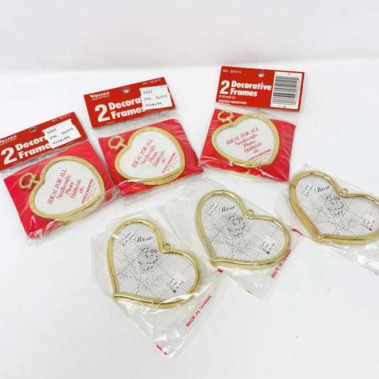 Heart Shaped Plastic Frames (1)