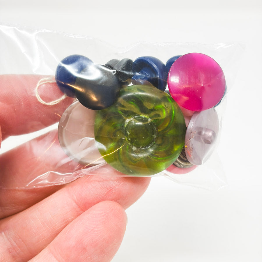 Asst Colorful Plastic Shank Buttons