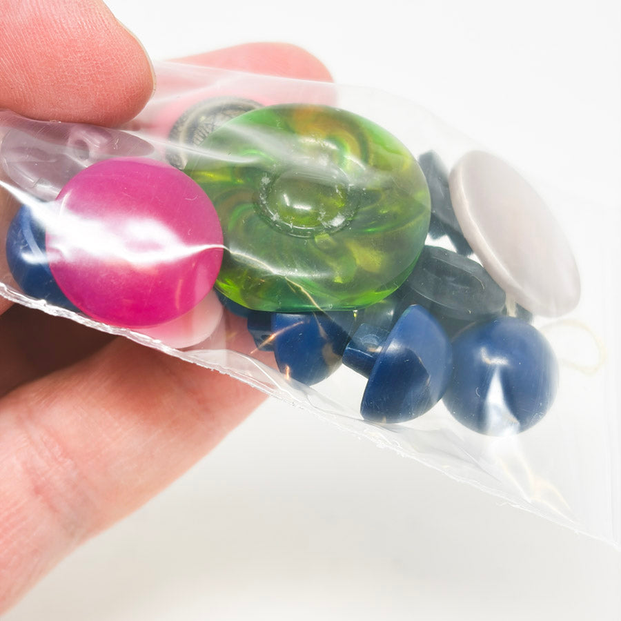 Asst Colorful Plastic Shank Buttons