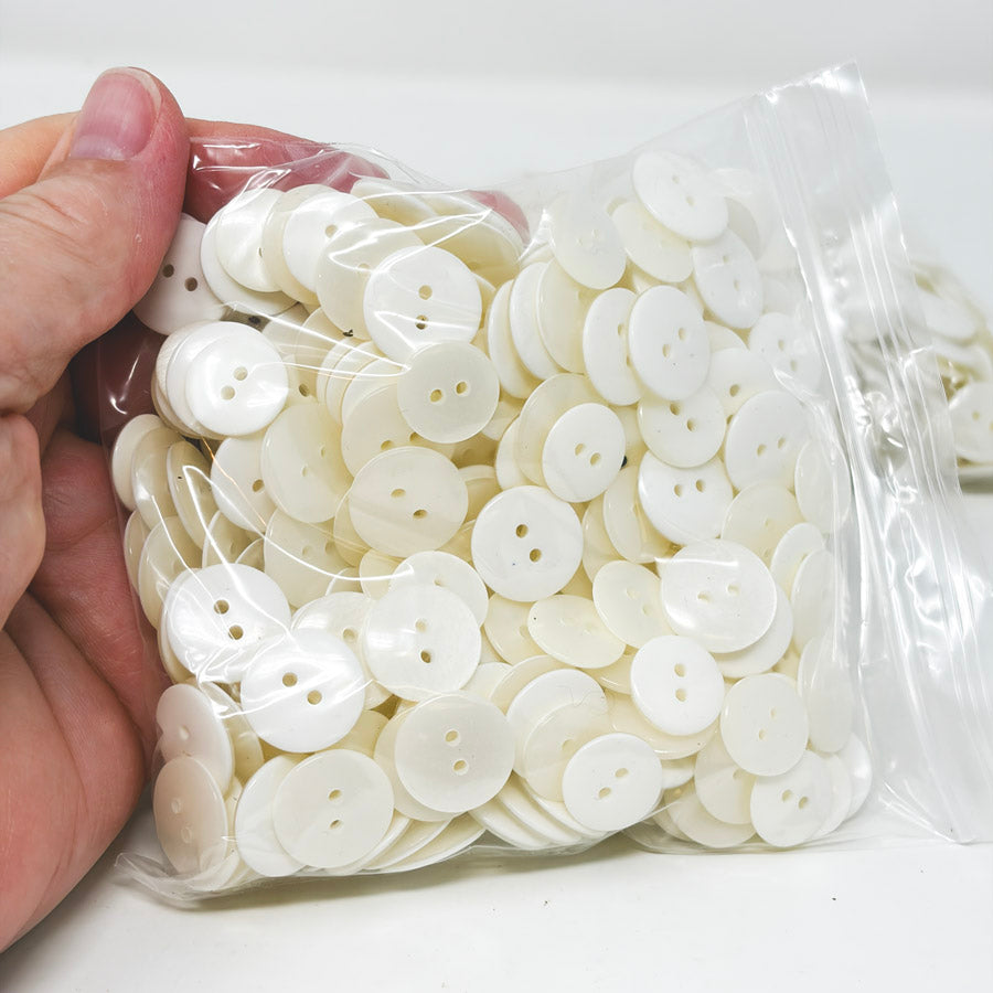 White Plastic Buttons - Lrg Bag