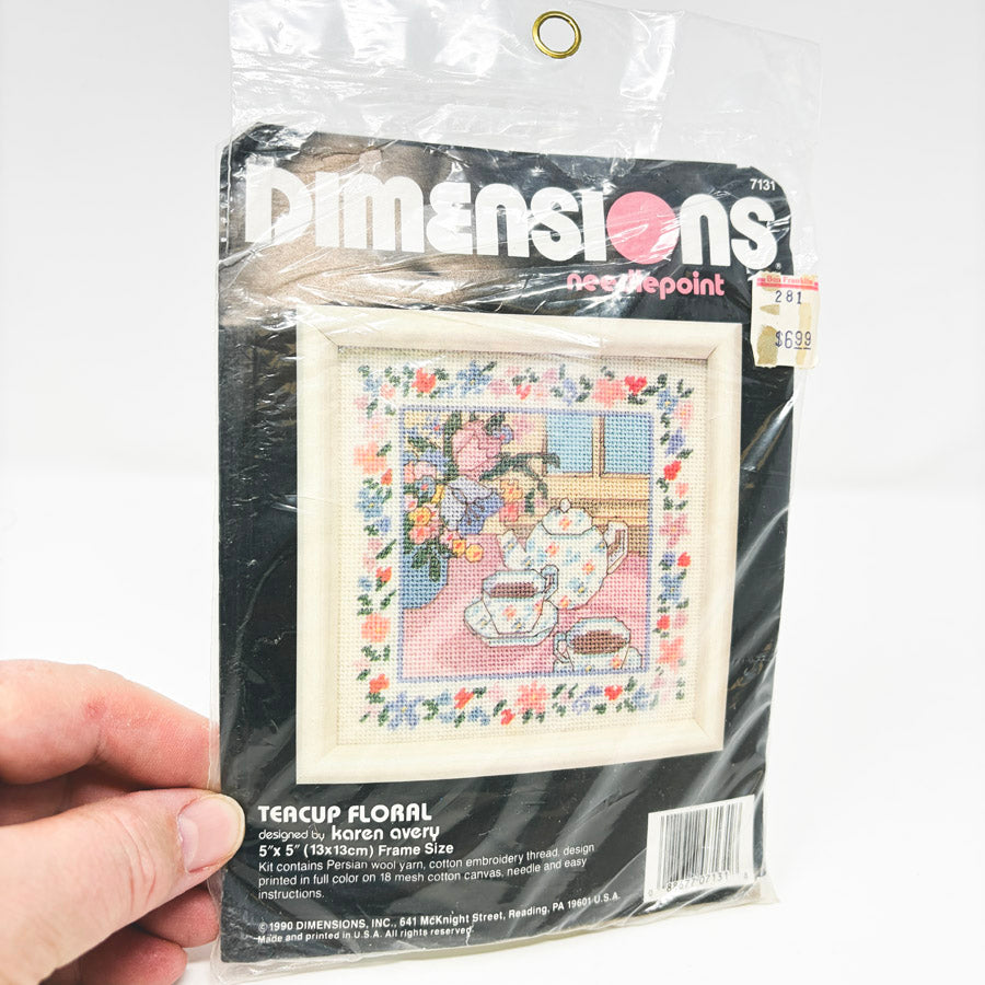 Teacup Floral – Dimensions Needlepoint Kit