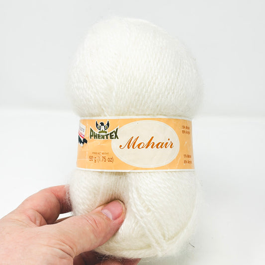 Vintage Phenex Mohair Acrylic Yarn - White