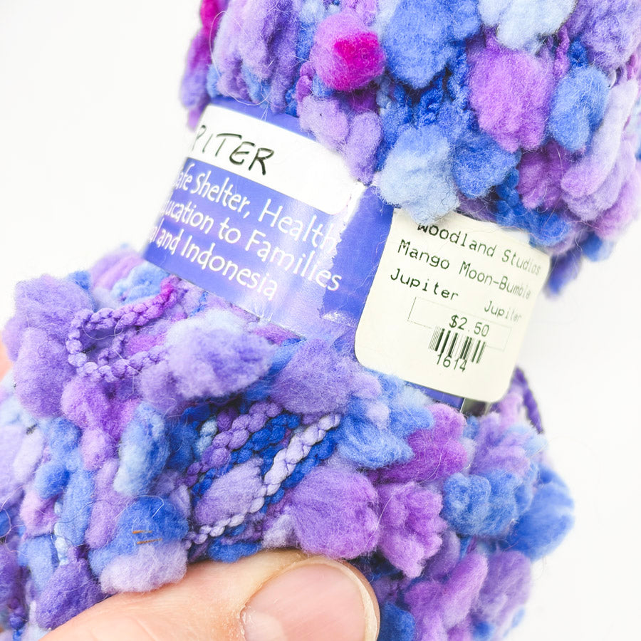 Mango Moon Bumblebee Yarn - Jupiter (1)