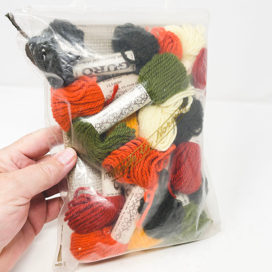 TFH Klokkestreng Bell Pull Crewel Kit