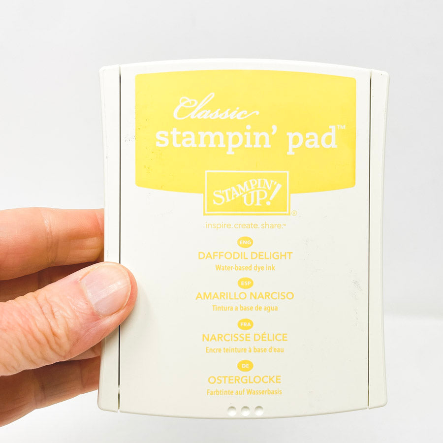 Yellow Stampin' Up Classic Ink Pads (1)