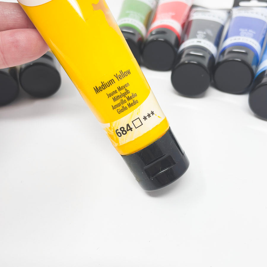 Daler Rowney Acrylic Paint Set (9)