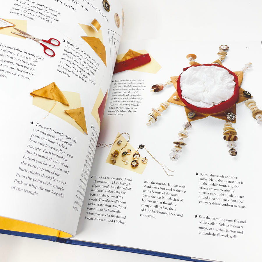 The Book of Jewelry by Jo Moody
