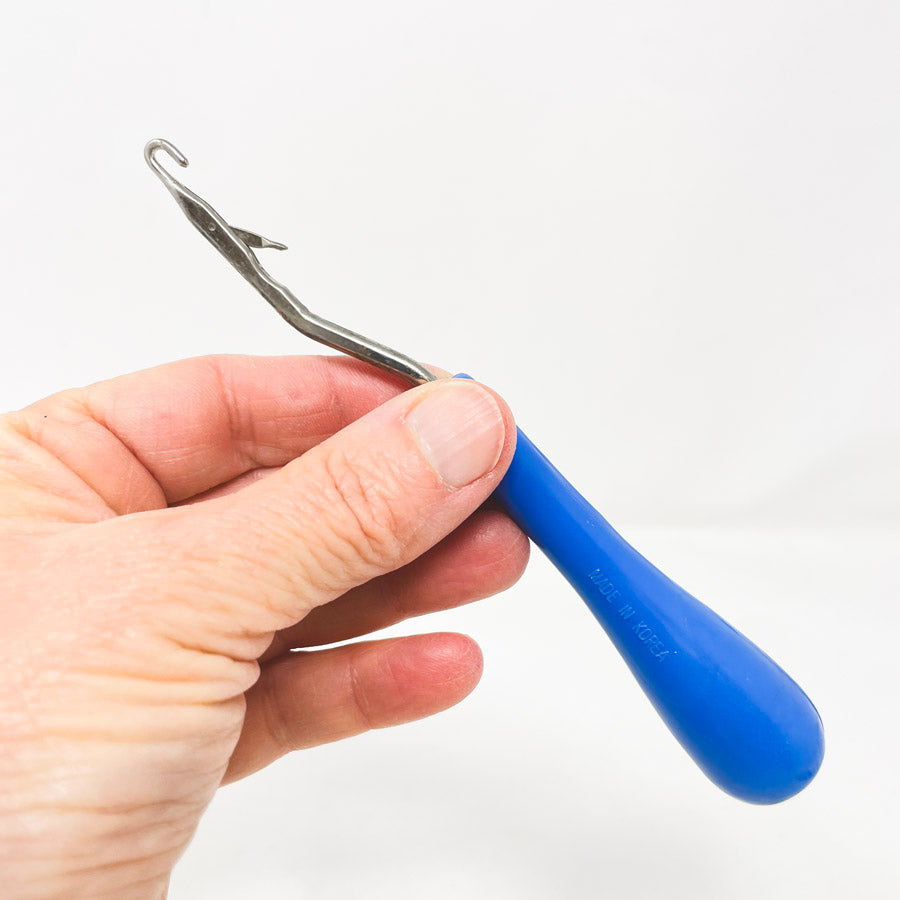 Assorted Rug Latch Hook Tool (1)